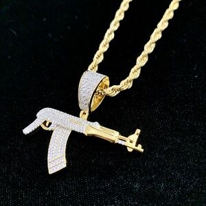 EXCLUSIVE AK47 PENDANT NECKLACE 18K GOLD FULL LAB DIAMONDS CHAIN MADE IN ITALY!